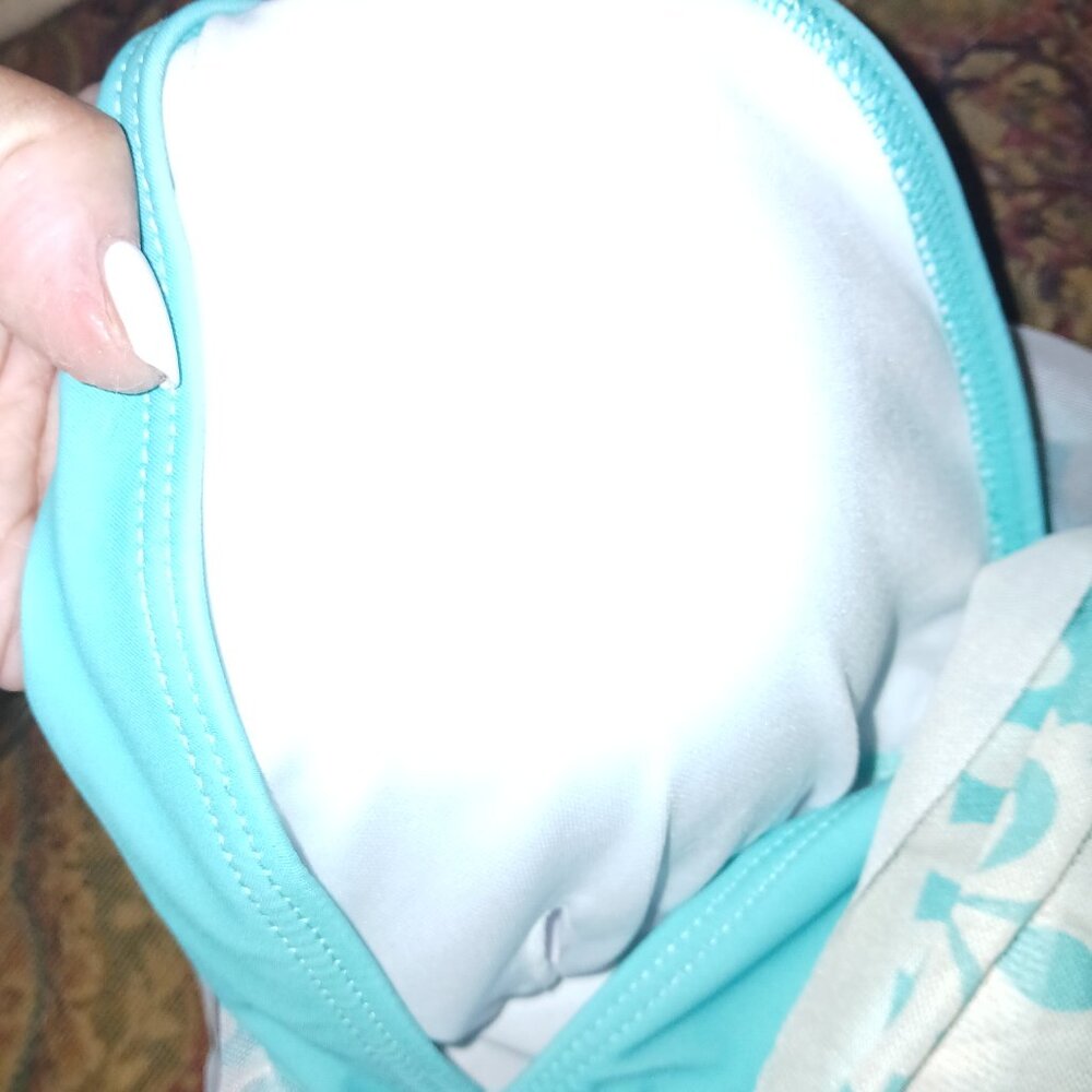 Bathing suit - Picture 3 of 5